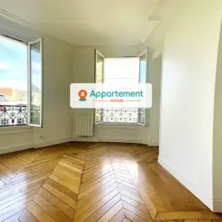 Appartement 2 pièces 43,62 m2 Paris 18 à vendre